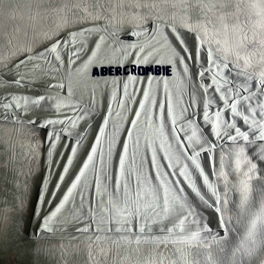 Boys Long Sleeve Gray Abercrombie Shirt Size M